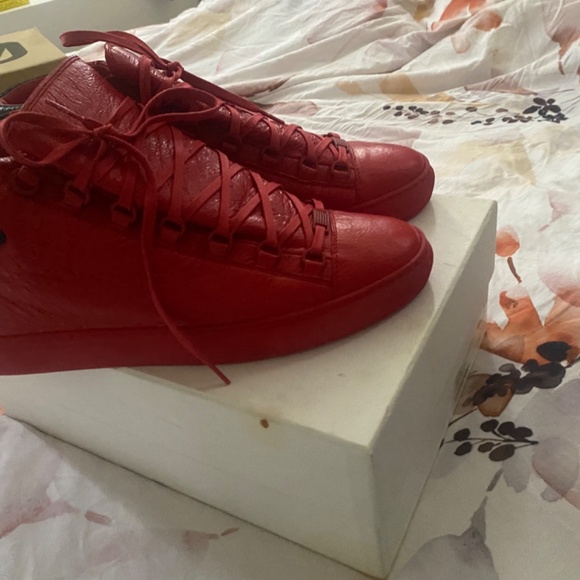 Balenciaga Shoes - Picture 4 of 9